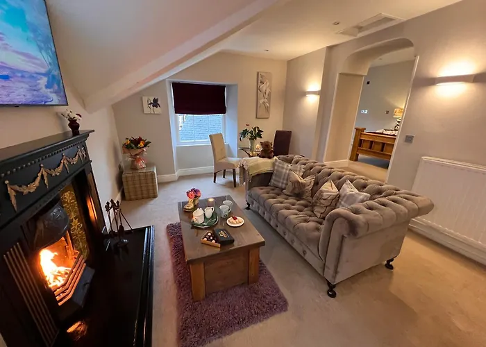 Boutique Spa Suites & Hot Tubs